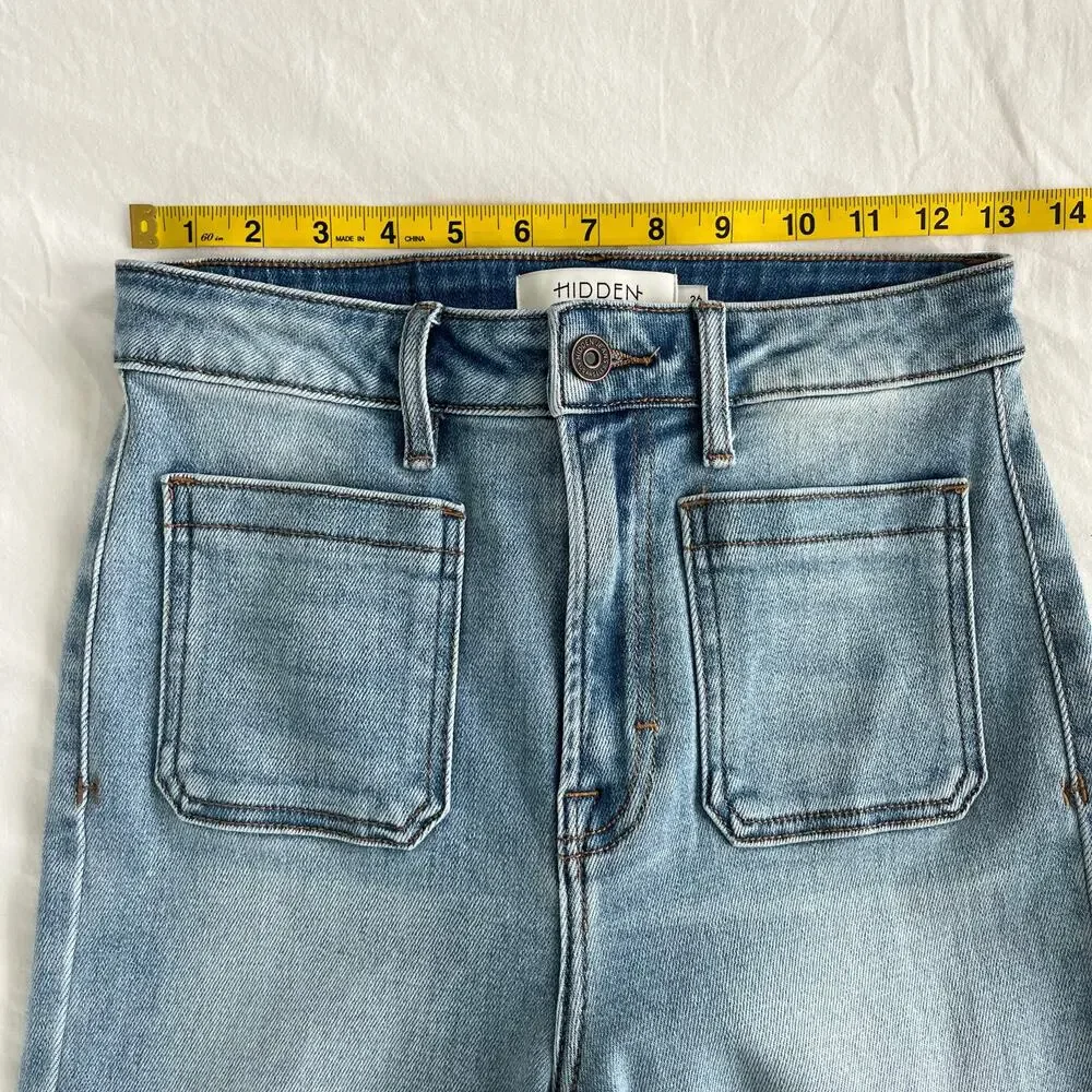 Hidden Los Angeles Happi Crop Light Wash Crop Flare Denim Jeans, Size 26 - Picture 5 of 12